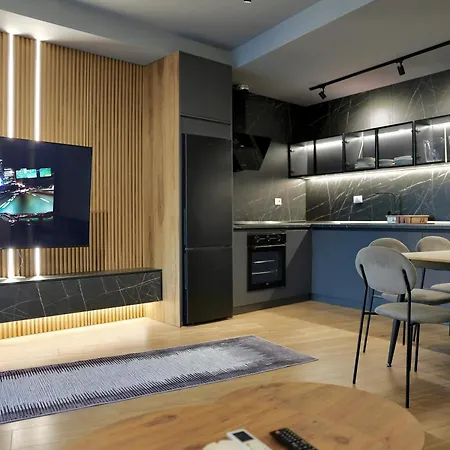 Luxe Living Lakescape - View Residences Lejlighed Tirana