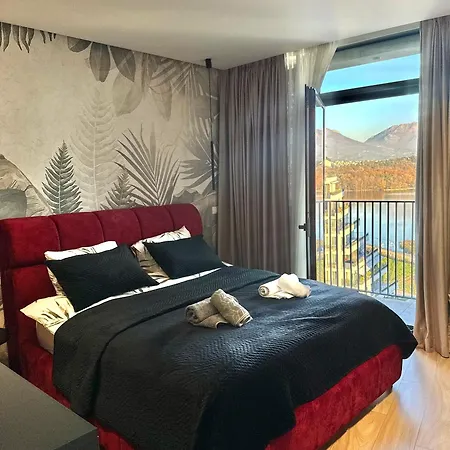 Luxe Living Lakescape Suite - Lake View Residences Lejlighed