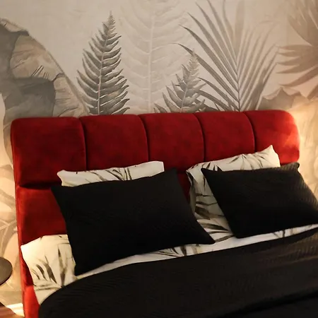 Luxe Living Lakescape Suite - Lake View Residences Tirana