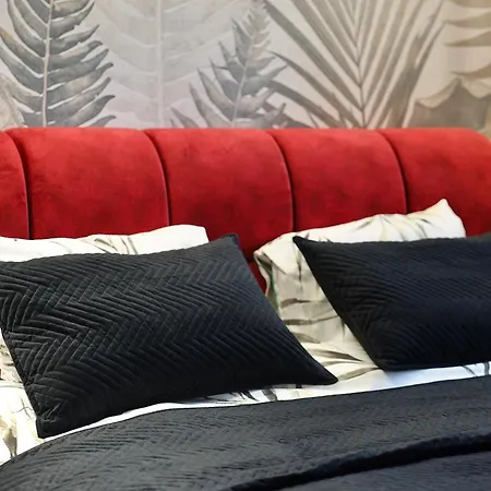 Luxe Living Lakescape Suite - Lake View Residences Lejlighed Tirana