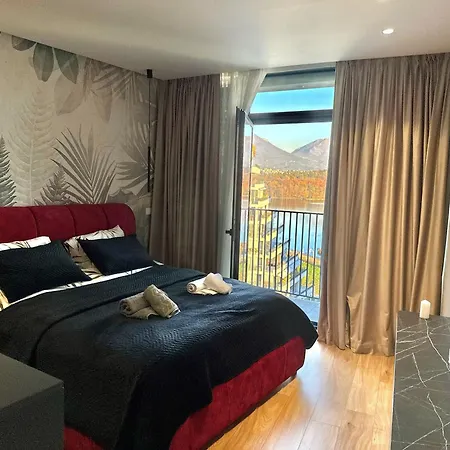 Lejlighed Luxe Living Lakescape Suite - Lake View Residences Tirana