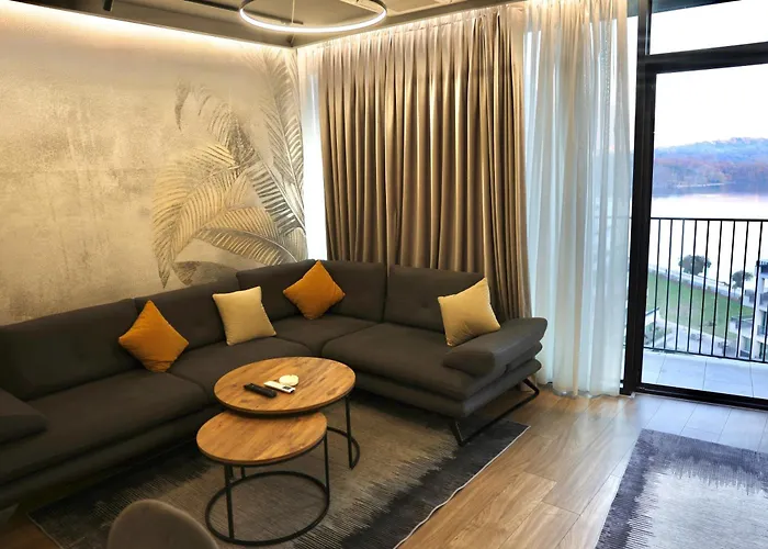 Lakescape - View Residences * 地拉那